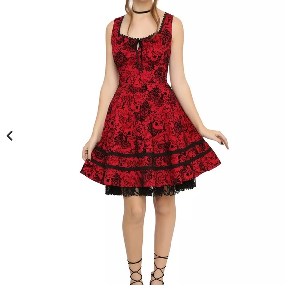 Hot topic Red & Black Flocked Filigree Skull Dress - Picture 1 of 14